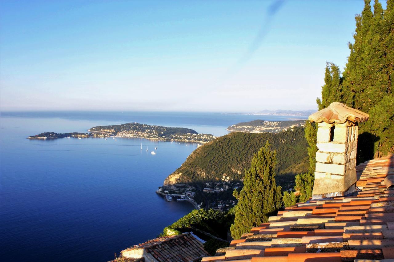 La Du Village D'eze Bed and Breakfast